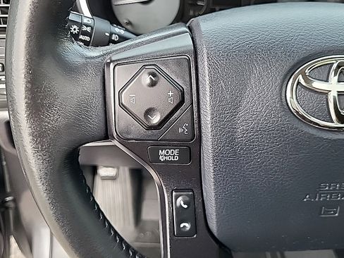 Used 2020 Toyota Sequoia TRD Pro AWD/4WD image 20