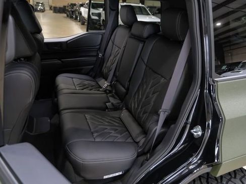 Used 2025 Toyota Land Cruiser image 69