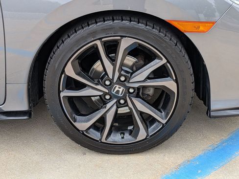 Used 2018 Honda Civic Sport image 30