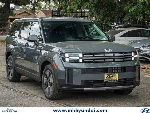 New 2026 Hyundai Santa Fe SE FWD image 3
