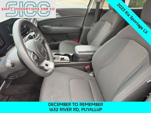 Used 2023 Kia Sportage LX image 20