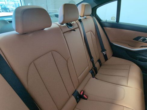 Used 2026 BMW 330i Sedan w/ Convenience Package image 31