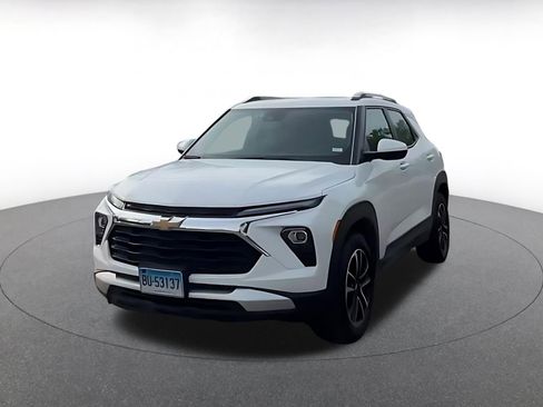 Used 2025 Chevrolet TrailBlazer LT FWD image 7