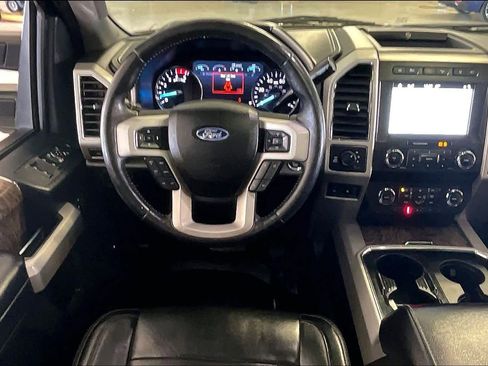 Used 2019 Ford F350 Lariat w/ Lariat Ultimate Package image 5