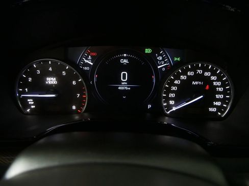 Used 2019 Cadillac XT5 Platinum image 35