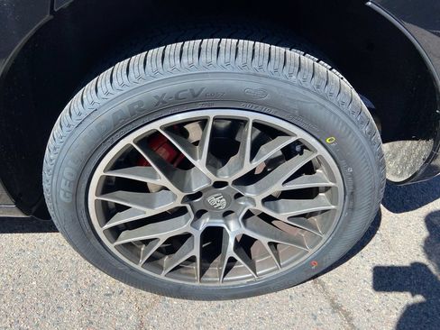 Used 2015 Porsche Macan Turbo AWD/4WD image 12