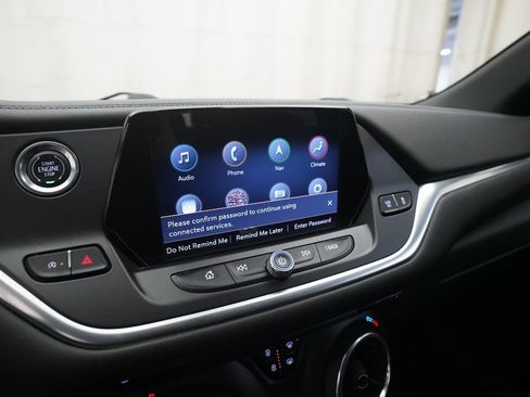 Used 2020 Chevrolet Blazer LT w/ Sound & Technology Package image 6