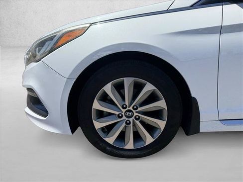 Used 2017 Hyundai Sonata Sport FWD image 21