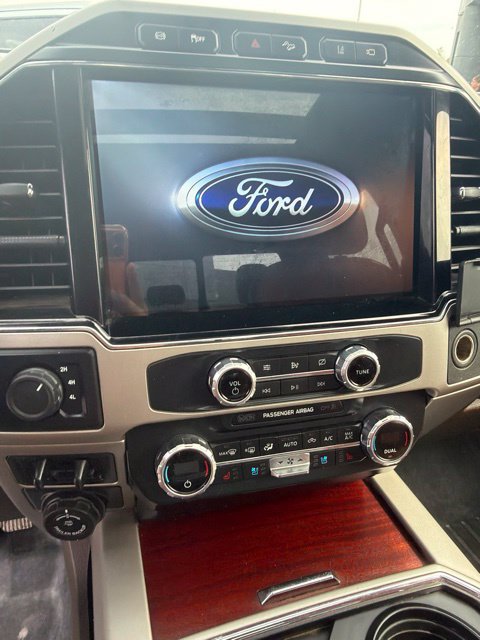 Used 2022 Ford F350 King Ranch w/ King Ranch Ultimate Package AWD/4WD image 34