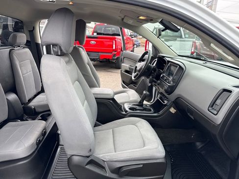 Used 2018 Chevrolet Colorado W/T w/ WT Convenience Package image 40