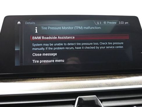 Used 2019 BMW 530e w/ Convenience Package RWD image 18