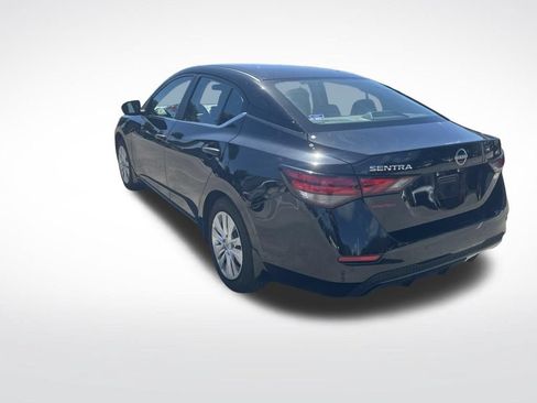 Certified 2025 Nissan Sentra S FWD image 4