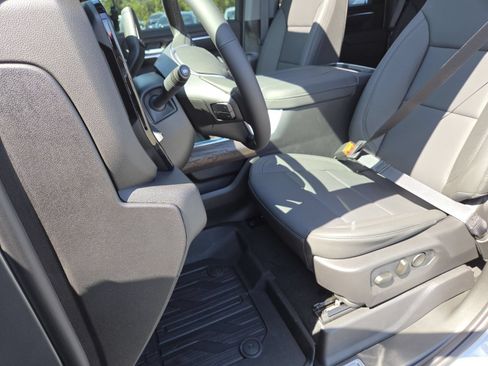 New 2026 GMC Sierra 2500 SLT w/ SLT Premium Package AWD/4WD image 29