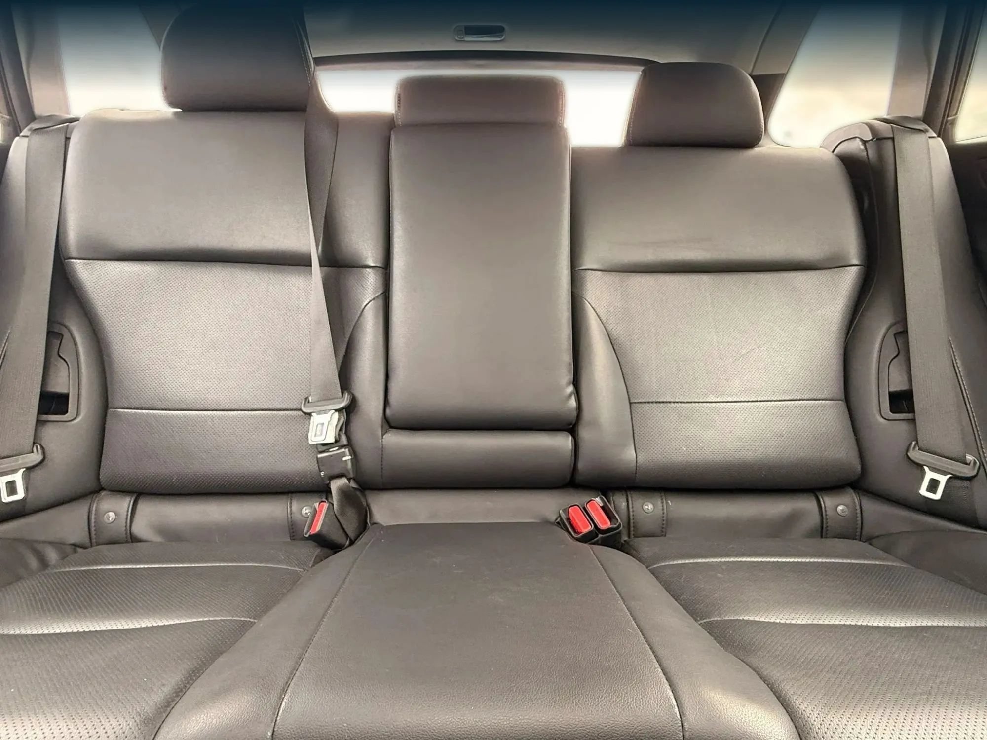 Used 2016 Subaru Outback 2.5i Limited AWD/4WD image 22