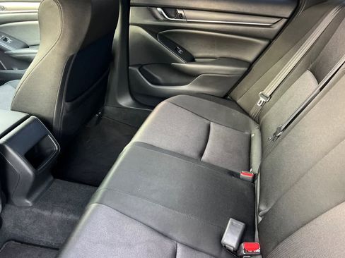 Used 2019 Honda Accord LX image 5