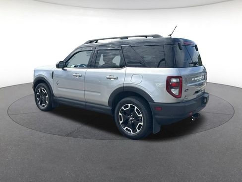 Used 2023 Ford Bronco Sport Outer Banks w/ Tech Package AWD/4WD image 3