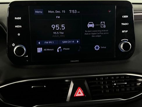 Used 2022 Hyundai Santa Fe SEL w/ Cargo Package image 18