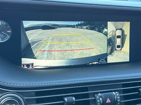 Used 2020 Lexus LS 500 w/ Interior Upgrade Package RWD image 22