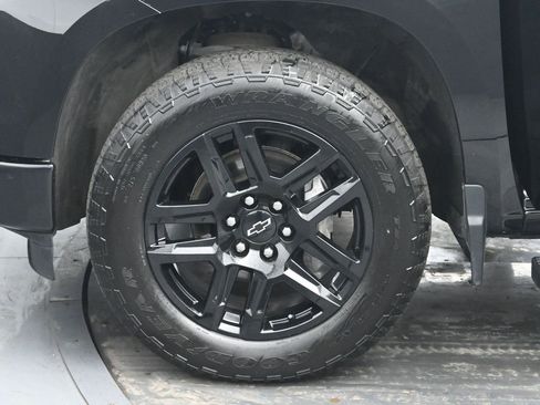 Used 2024 Chevrolet Silverado 1500 RST image 35