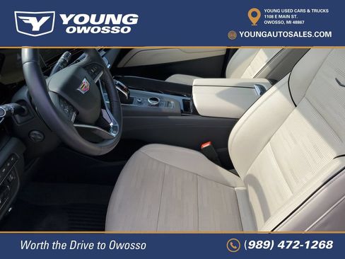 Used 2024 Cadillac Escalade Sport w/ LPO, ONYX Package AWD/4WD image 8