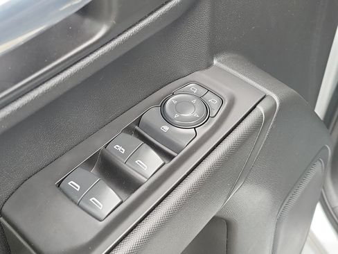 Used 2020 Chevrolet Silverado 1500 Custom Trail Boss w/ Custom Convenience Package AWD/4WD image 20