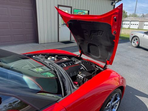 Used 2010 Chevrolet Corvette Convertible w/ Preferred Equipment Group RWD image 13