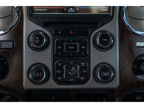 Used 2016 Ford F350 Lariat w/ Lariat Ultimate Package image 16