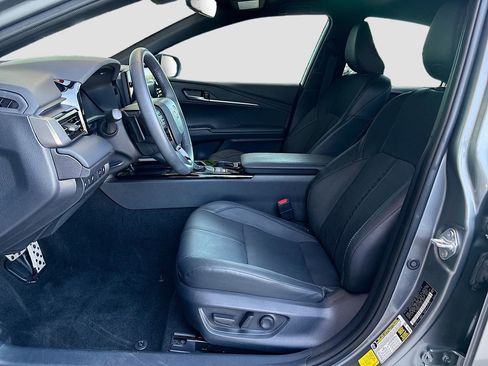 Certified 2025 Toyota Camry XSE FWD image 18
