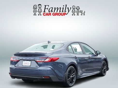 New 2026 Toyota Camry SE FWD image 4