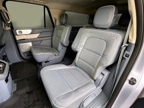 Used 2020 Lincoln Navigator L Black Label w/ Cargo Convenience Package image 26