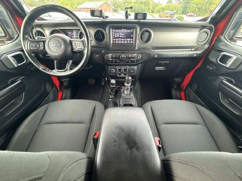 Used 2021 Jeep Wrangler Unlimited Sport AWD/4WD image 21