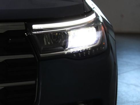 New 2026 Ford Explorer Active image 54