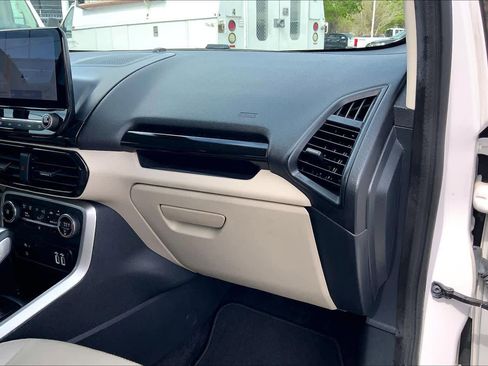 Used 2020 Ford EcoSport Titanium image 19
