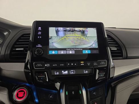 Used 2022 Honda Odyssey Touring image 22