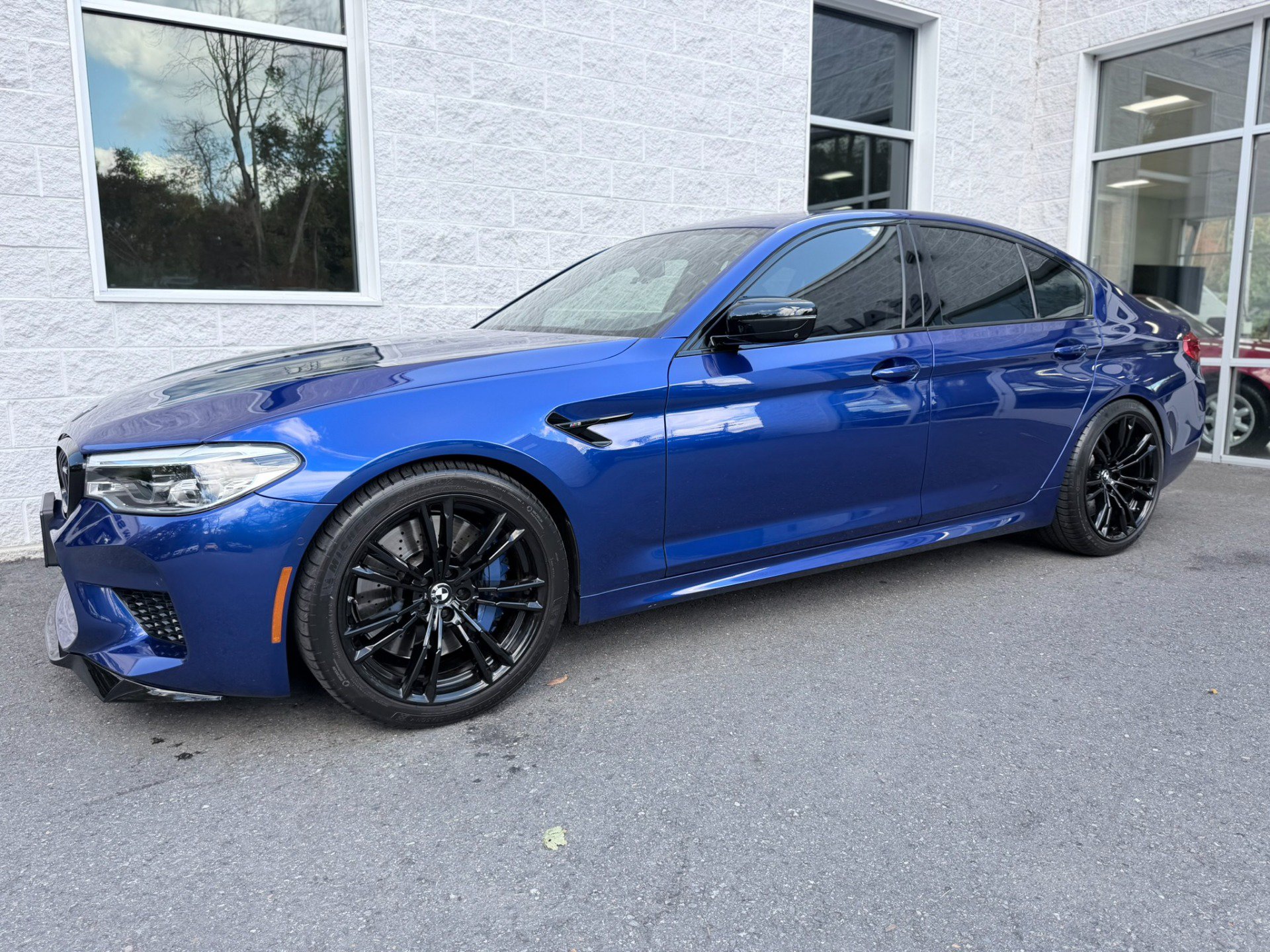 Used 2020 BMW M5 w/ Executive Package AWD/4WD image 3