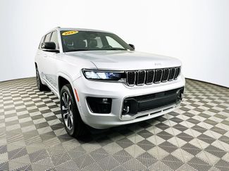 Certified 2025 Jeep Grand Cherokee L Overland w/ Rear Seat Video Group I AWD/4WD video 2