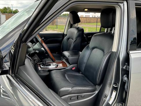 Used 2019 INFINITI QX80 Luxe w/ Proassist Package image 7