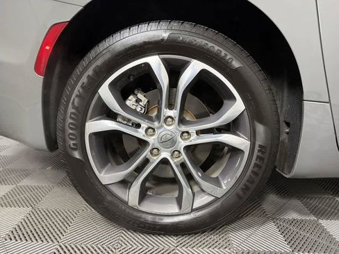 Used 2021 Chrysler Pacifica Pinnacle image 31