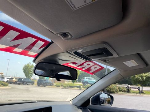 Used 2023 Honda Civic EX image 21