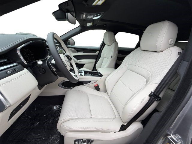 New 2026 Jaguar F-PACE R-Dynamic S AWD/4WD image 10