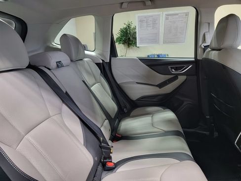 Used 2020 Subaru Forester Limited w/ Popular Package #3 AWD/4WD image 15