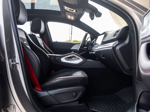 Used 2023 Mercedes-Benz GLE 53 AMG 4MATIC Coupe image 39