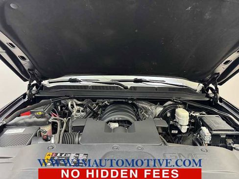 Used 2017 GMC Yukon XL SLT w/ Open Road Package image 10