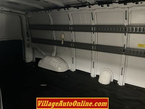 Used 2021 Chevrolet Express 2500 Extended w/ Driver Convenience Package RWD image 29