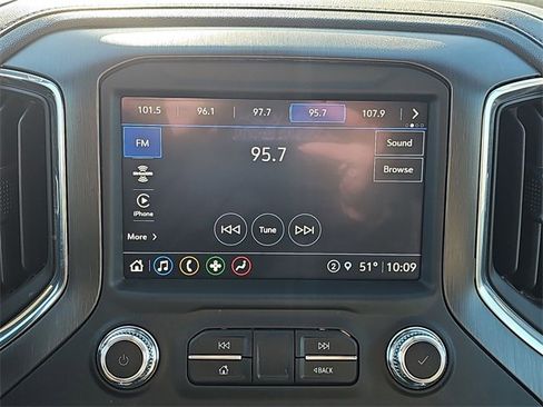 Used 2022 GMC Sierra 2500 AT4 w/ Snow Plow Prep/Camper Package image 11