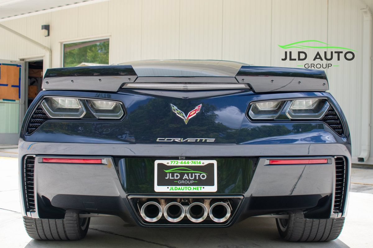 Used 2016 Chevrolet Corvette Z06 w/ Z07 Performance Package RWD image 5