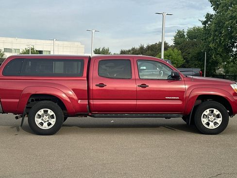 Used 2007 Toyota Tacoma PreRunner image 3
