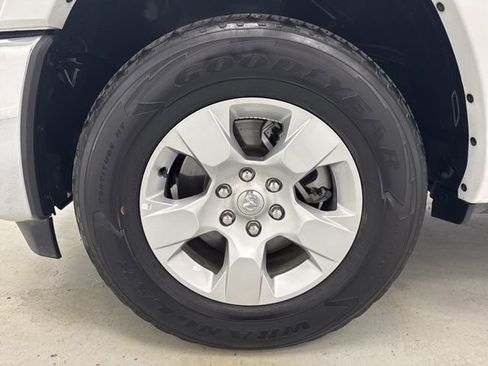 Used 2025 RAM 1500 Big Horn image 39