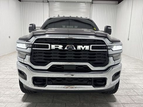 Used 2025 RAM 2500 Tradesman AWD/4WD image 32