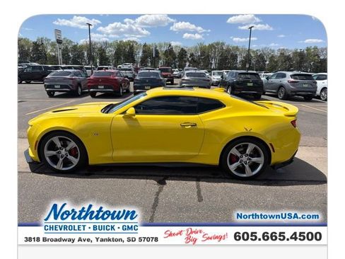 Used 2017 Chevrolet Camaro SS RWD image 13